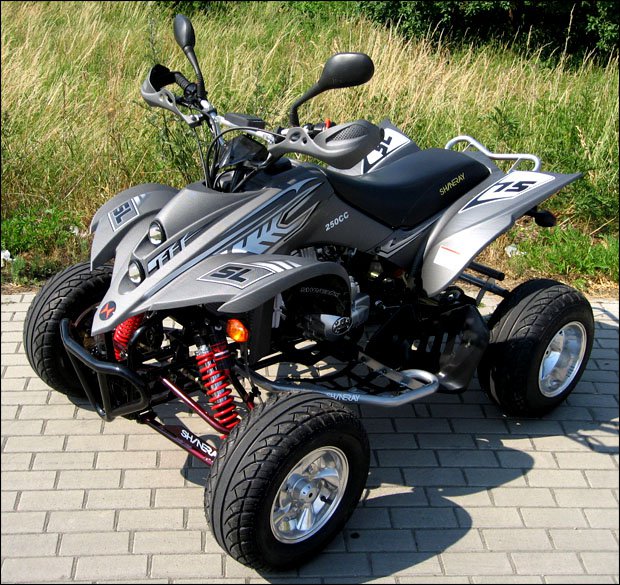 Quad SHINERAY ST9E-STIXE CARBONE 250cc